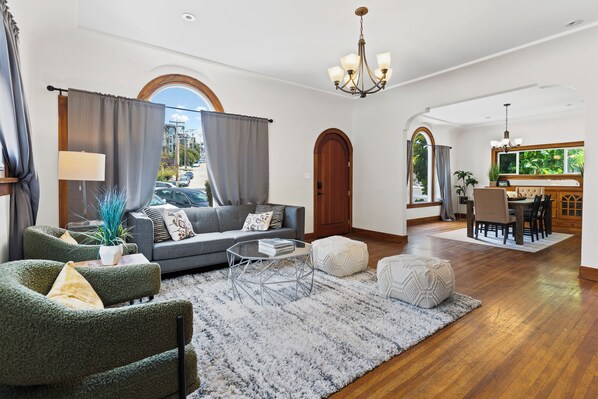 スマートテレビ、書庫