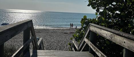 Sun loungers, beach towels