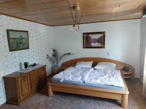 2 Schlafzimmer, WLAN, Bettwäsche