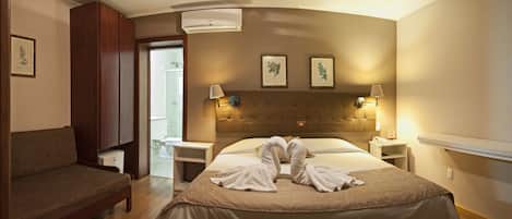 Superior Room, Courtyard View | Free WiFi, bed sheets