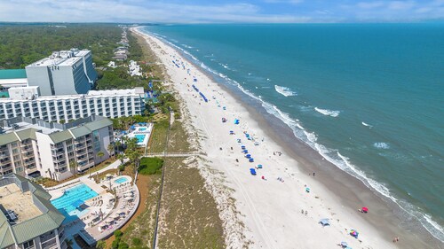 End Unit; Ocean Peek; 5th floor - Villamare. 2 hrs Pickleball/Tennis per day!
