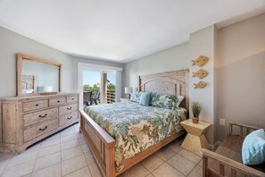 2 bedrooms, in-room safe, iron/ironing board, free WiFi