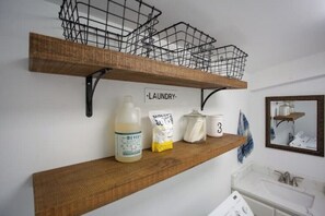 Interior - 3BR Island Oasis close to Tybee! (Savannah)