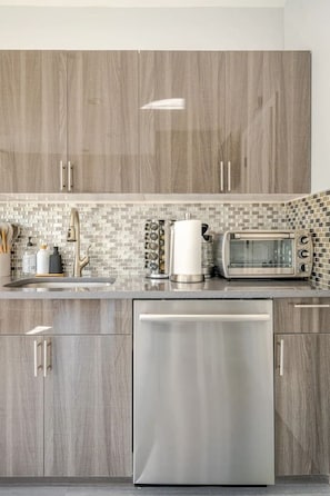 Fridge, microwave, oven, stovetop - Modern Apartment in Black Rock- (Bridgeport)