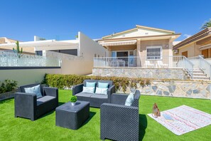 Garden - Rise & Shine by Fidalsa (Guardamar del Segura)