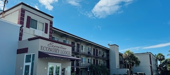 Executive Economy Lodge