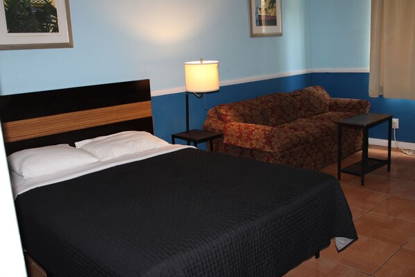 Double Room, Mobility Accessible, Non Smoking | Desk, free WiFi, wheelchair access