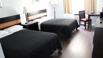 Escrivaninha, Wi-Fi de cortesia, acesso para cadeiras de rodas