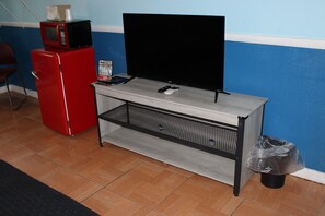 雙人房, 身障無障礙空間, 非吸煙房 | 書桌、免費 Wi-Fi、方便輪椅出入