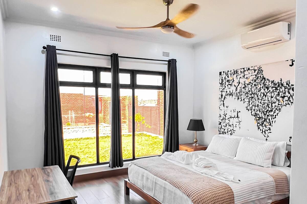 Ropa de cama de alta calidad, cubrecamas y colchones con pillow-top