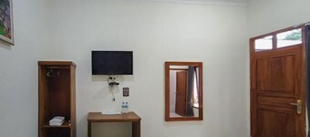 RedDoorz @ Tanakatto Homestay Waikabubak