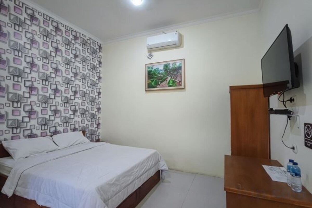RedDoorz Room