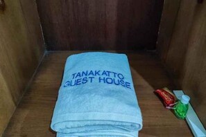 Bathroom amenities - RedDoorz @ Tanakatto Homestay Waikabubak (Waikabubak City)