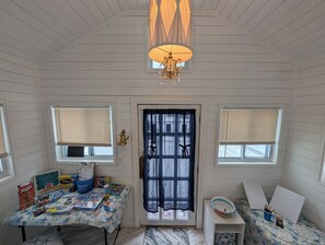 Interior - Public beach, coffee bar, popcorn bar, painting, pet’s OK with fee, games, bikes (Tawas City)