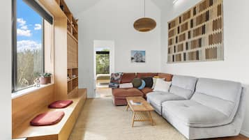 TV connectée, jeux vidéo, livres, écrans d'ordinateur