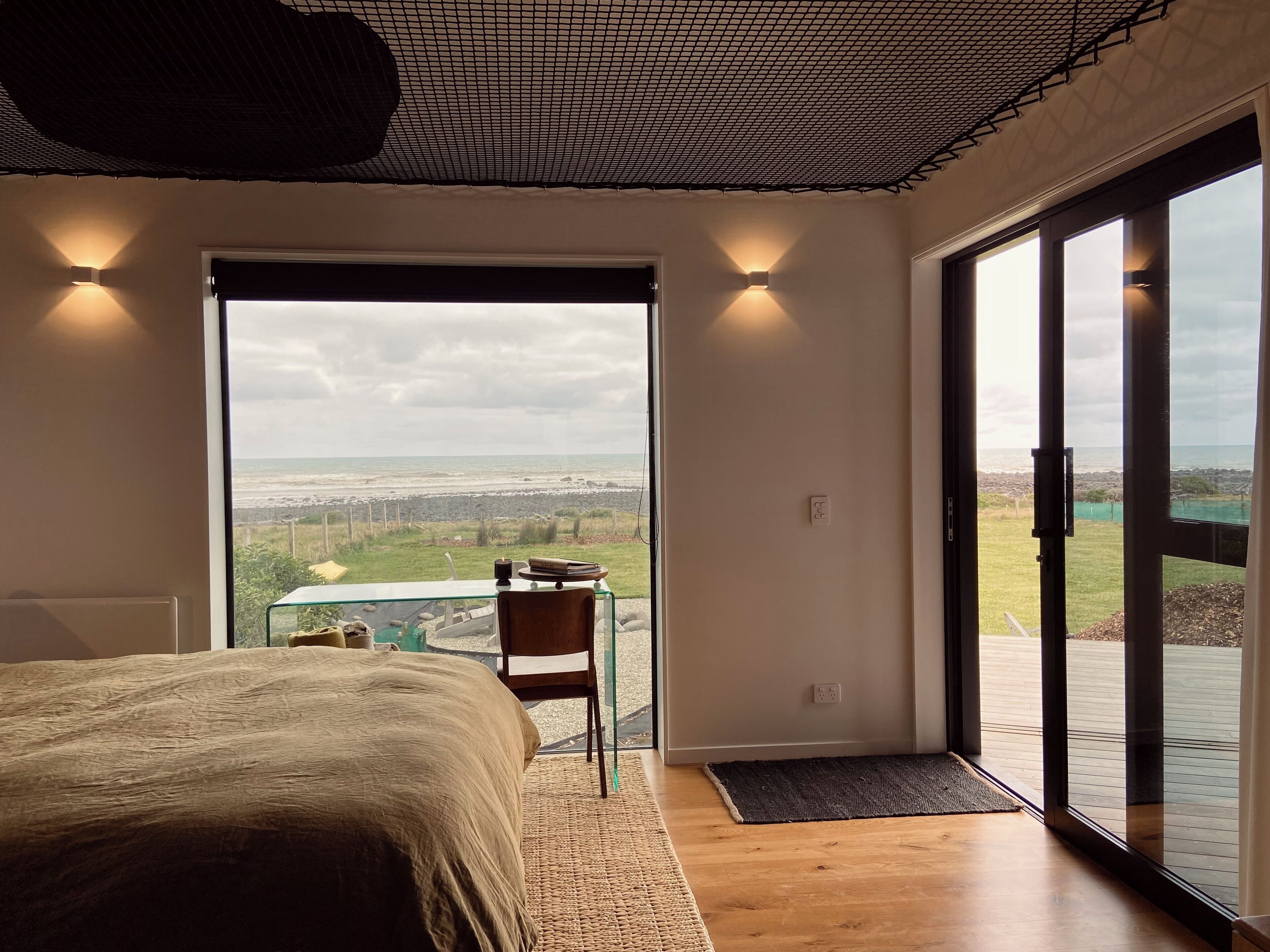 3 bedrooms, desk, free WiFi, bed sheets