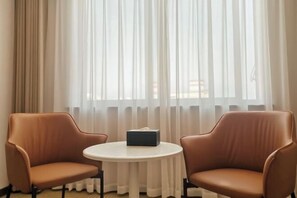 Room - Elong R.YUN Hotel (Tiantaishan High-Speed Railway Station) (Tiantai)