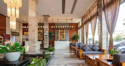 Elong R.YUN Hotel (Tiantaishan High-Speed Railway Station)