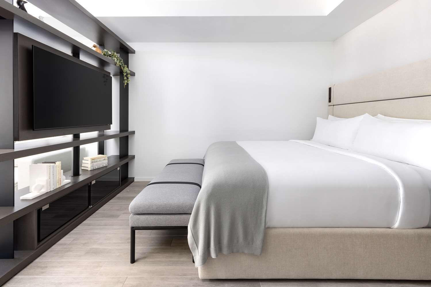 Bay View Studio Suite with King Bed at The Elser Hotel Miami
