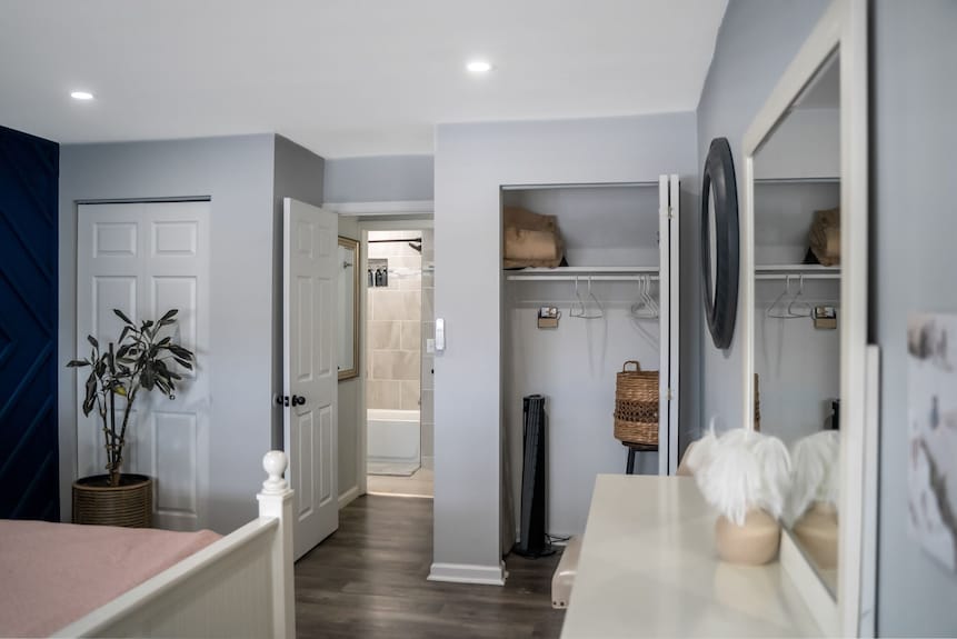 Lovely Renovated 2-level Condo + Pool + Steps To The Beach! - Fenwick Island, DE