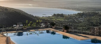 Gardenia - Morfi Village with pool