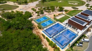 Exterior - Nueva Romana Beach 3Bd Villa, 12px, golf & tennis  (La Caña)
