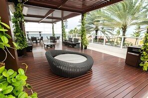 Family Apartment | Outdoor dining - Solar Tambaú (João Pessoa)