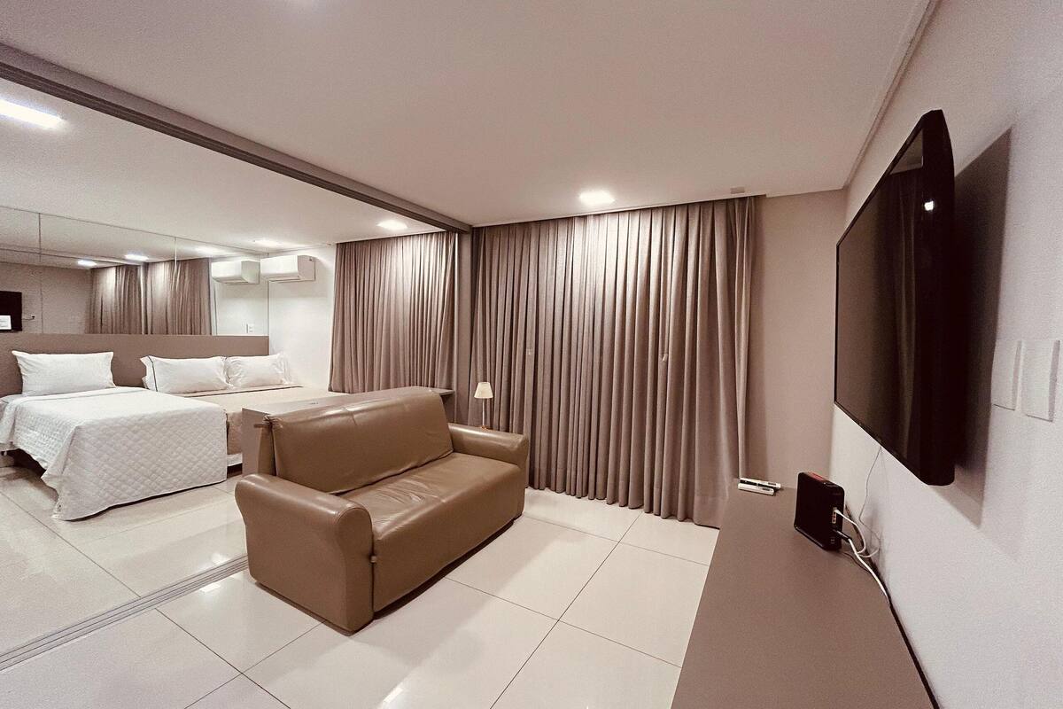 Family Apartment, 1 Bedroom | Hypo-allergenic bedding available, WiFi (free), bed sheets
