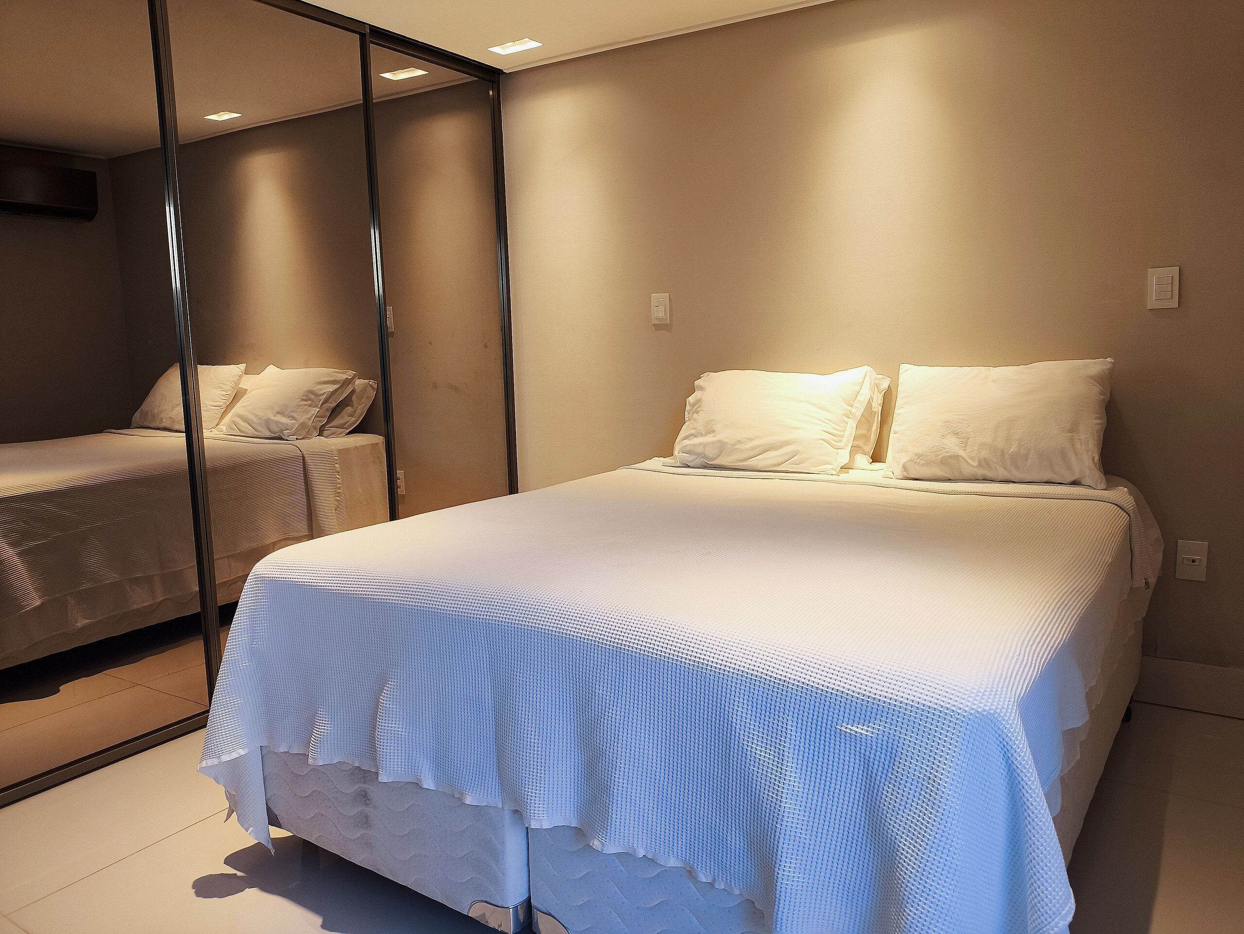 Basic-Apartment | Allergikerbettwaren, kostenloses WLAN, Bettwäsche, Rollstuhlgeeignet