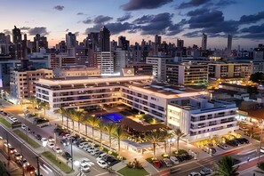 ファミリー アパートメント | 外観