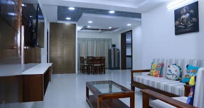 Peaceful Home Stay with A/C Gym and Swimming pool