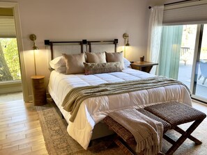 6 sovrum, skrivbord, strykjärn/strykbräda och resesäng