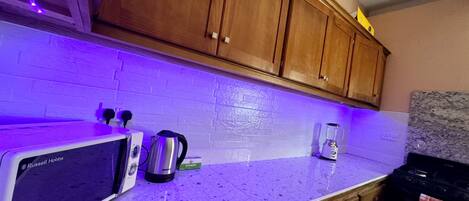 Mikrowelle, Ofen, Herdplatte