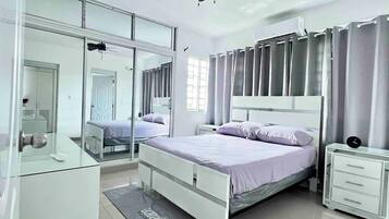 2 bedrooms, WiFi, bed sheets