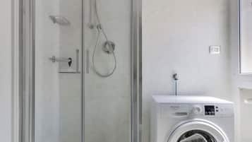 Apartment | Badezimmer