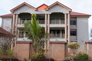 Exterior - Joyful Haven apartments (Nkoranza)