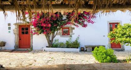 CASAL DA SERRANA - Rural Tourism - Between Óbidos & Peniche