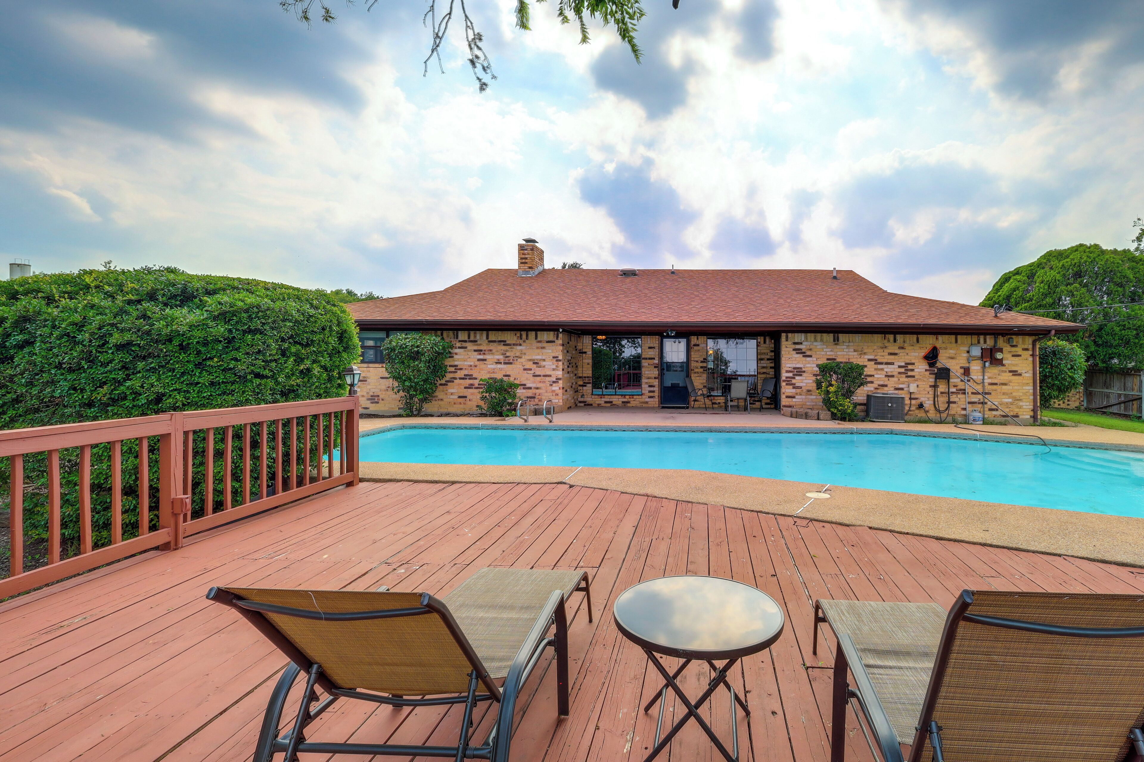 Copperas Cove Home w/ Pool ~ 8 Mi to Fort Cavazos!