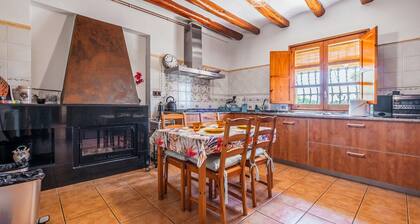 Beautiful home in Guardiola de Fontrubí