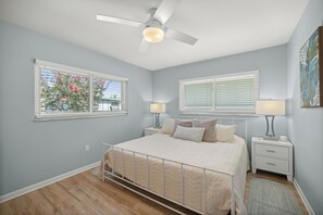 3 Schlafzimmer, Reisekinderbett, kostenloses WLAN, Bettwäsche