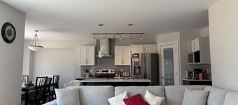 2500 sq ft 5 beds 3.5 bath New Home (2021)