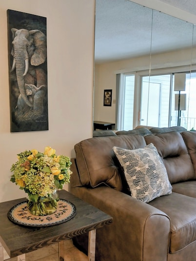 Welcome To Midtown Condo