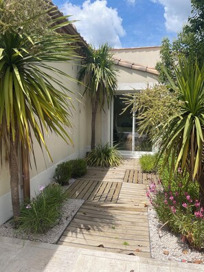 Enceinte de l’hébergement