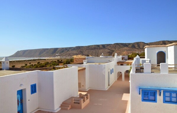 Front of property - Tasguayan (Tafedna)