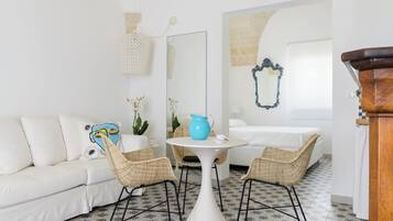 Apartamento | Área de estar | TV 35 polegadas com canais digitais