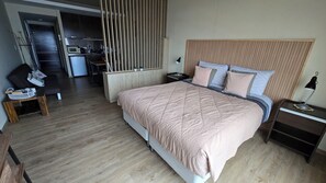1 bedroom, iron/ironing board, free WiFi, bed sheets