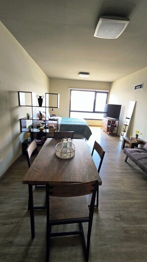 1 sovrum, strykjärn/strykbräda, gratis wi-fi och sängkläder