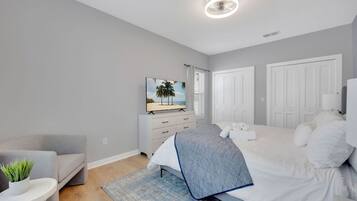 2 slaapkamers, een strijkplank/strijkijzer, gratis wifi, beddengoed