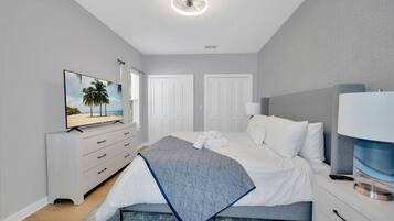 Iron/ironing board, free WiFi, bed sheets