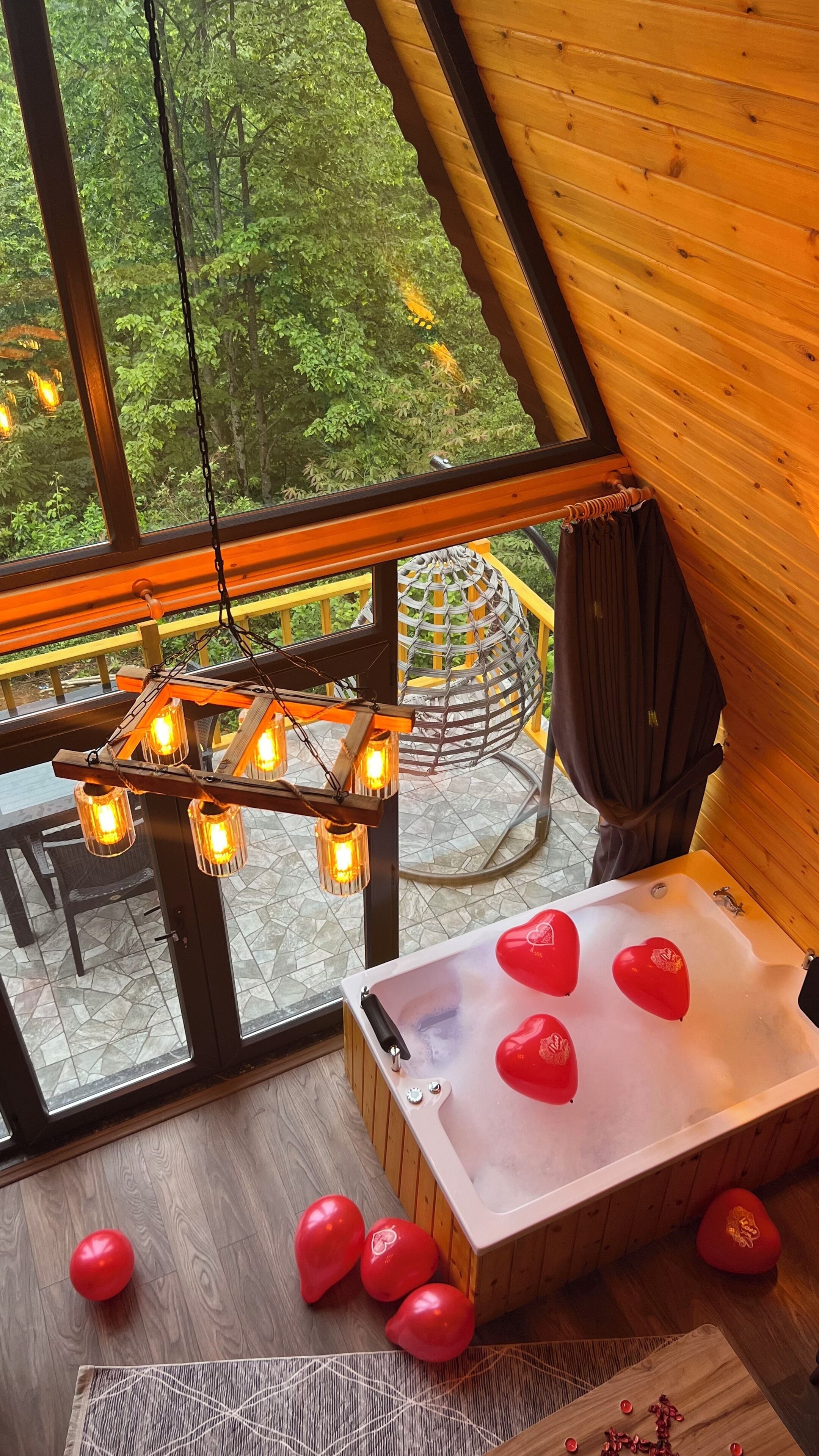 Bungalow – comfort, utsikt mot innsjø | Sengetøy i egyptisk bomull og sengetøy av topp kvalitet